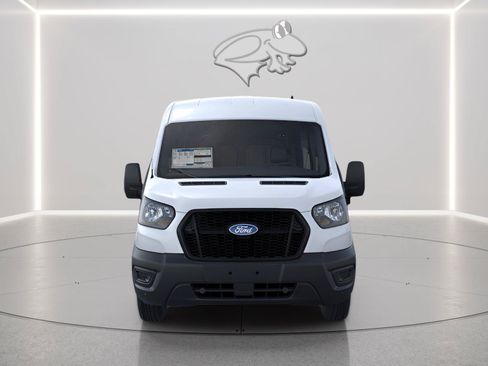 New 2026 Ford Transit 250 148 Medium Roof RWD image 3