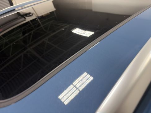 Certified 2025 Volkswagen Tiguan SE AWD/4WD image 13