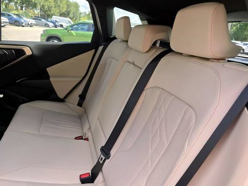 Used 2025 BMW X3 xDrive30i AWD/4WD image 33