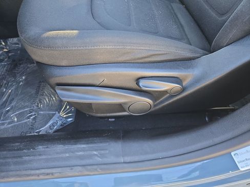 Used 2018 Jeep Renegade Latitude image 31