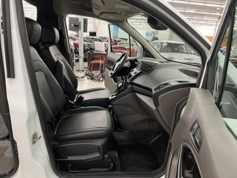 Used 2022 Ford Transit Connect XL image 22