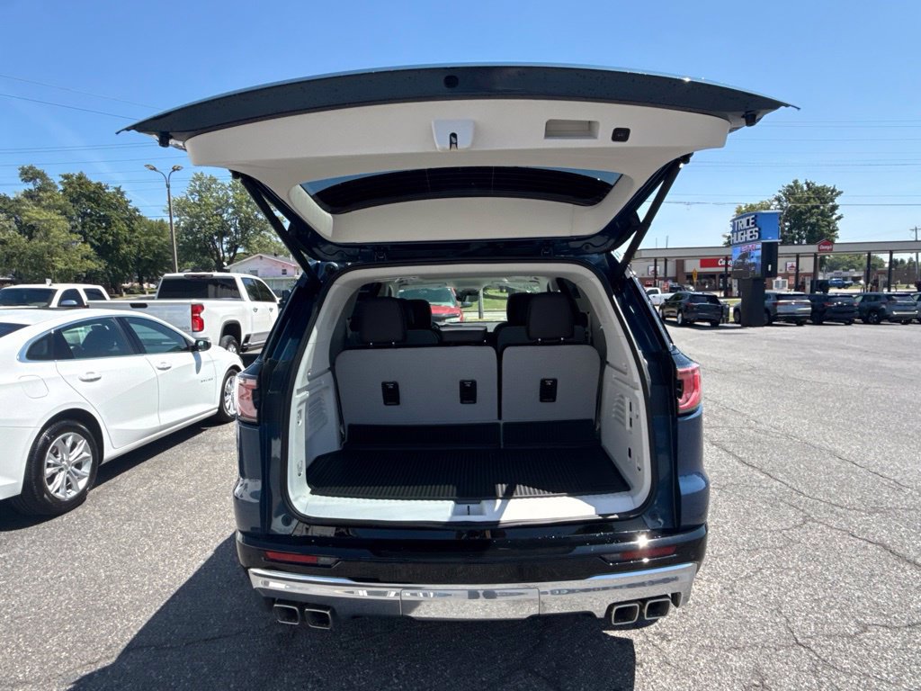 Used 2026 GMC Acadia Denali w/ Super Cruise Package AWD/4WD image 8