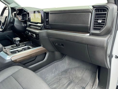 Used 2023 Chevrolet Silverado 1500 RST w/ Rally Edition AWD/4WD image 12