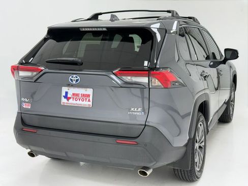 Used 2024 Toyota RAV4 XLE Premium w/ Weather Package image 40
