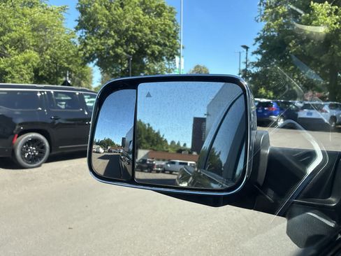 Certified 2019 RAM 3500 Laramie AWD/4WD image 28