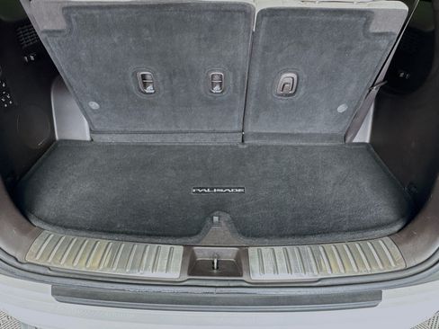 Used 2020 Hyundai Palisade Limited FWD image 18