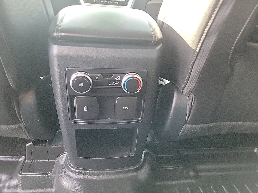 Used 2021 Ford Explorer XLT w/ Equipment Group 202A AWD/4WD image 11