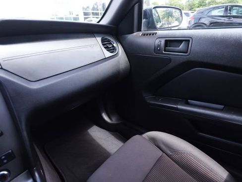 Used 2013 Ford Mustang GT RWD image 51