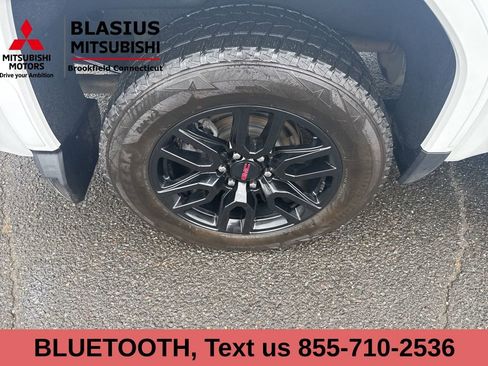 Used 2024 GMC Sierra 1500 Elevation w/ Elevation Premium Package image 10