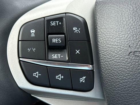 New 2026 Ford Explorer Active w/ Active Comfort Package RWD image 29