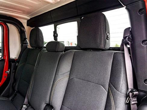 New 2026 Jeep Gladiator Sport image 17