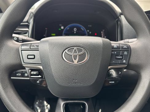 Certified 2025 Toyota Camry LE FWD image 36