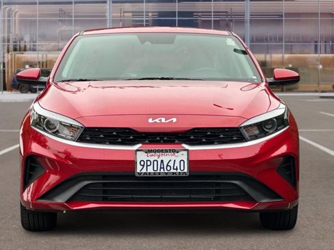 Used 2024 Kia Forte LXS image 6