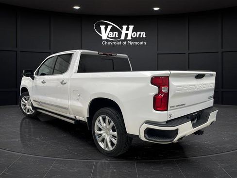 Used 2022 Chevrolet Silverado 1500 High Country w/ High Country Premium Package image 7