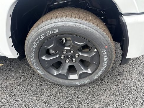 New 2026 RAM 1500 Big Horn AWD/4WD image 9
