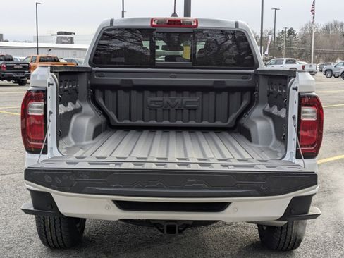 New 2026 GMC Canyon AT4 image 34