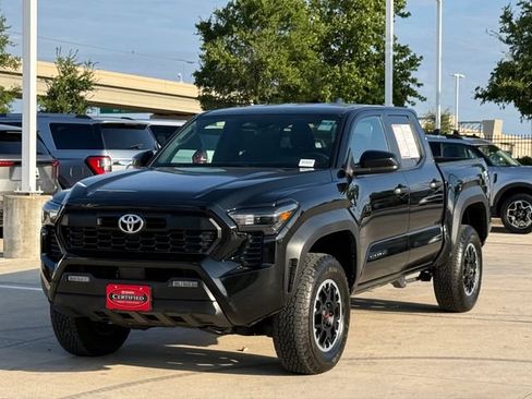 Used 2024 Toyota Tacoma TRD Off-Road AWD/4WD image 8