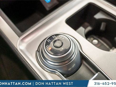 Used 2023 Ford Edge SEL image 13