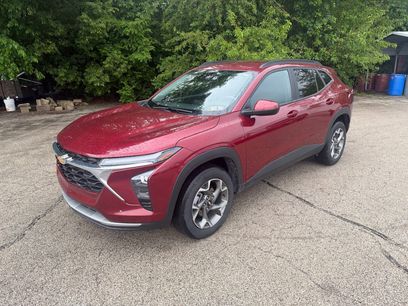 Used 2025 Chevrolet Trax LT