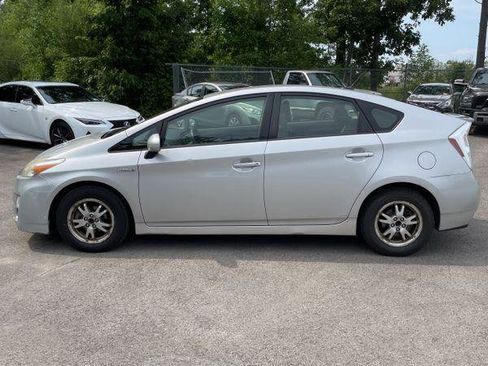 Used 2010 Toyota Prius Five image 5
