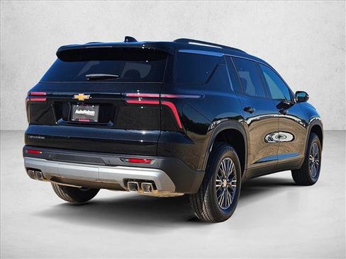 New 2026 Chevrolet Traverse LT w/ LPO, Floor Liner Package image 2