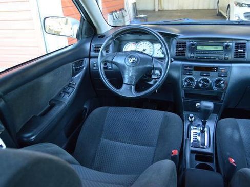 Used 2005 Toyota Corolla S FWD image 34