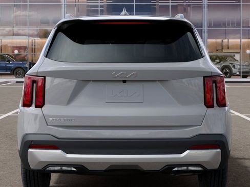 New 2026 Kia Sorento S w/ S Panoramic Sunroof Package FWD image 13