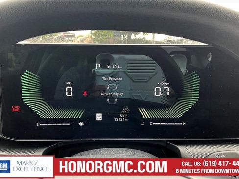 Used 2025 Kia K4 LXS image 13