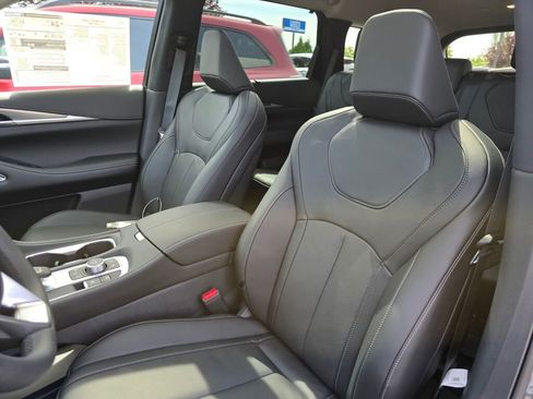 New 2025 INFINITI QX60 Luxe w/ Vision Package image 22