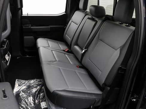 New 2025 Ford F150 Lightning Lariat image 14