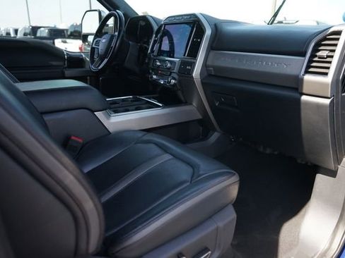 Used 2022 Ford F350 Platinum w/ Tremor Off-Road Package AWD/4WD image 18