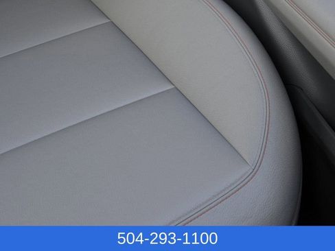 New 2025 Ford Explorer Active w/ Active Comfort Package image 16