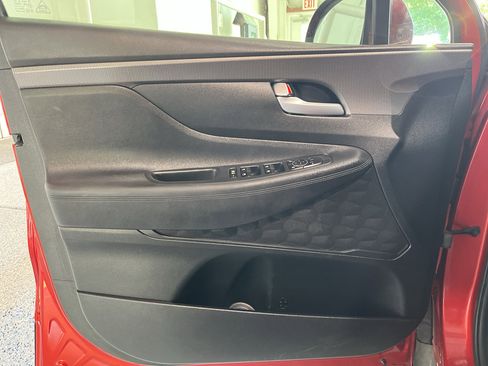 Used 2019 Hyundai Santa Fe SEL FWD image 23