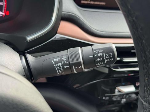 Used 2022 Acura MDX SH-AWD image 27