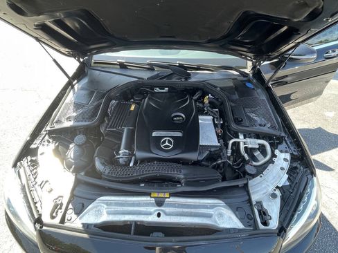 Used 2017 Mercedes-Benz C 300 4MATIC Sedan image 24