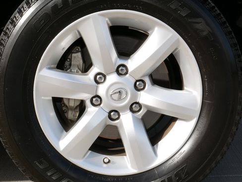 Used 2012 Lexus GX 460 image 21