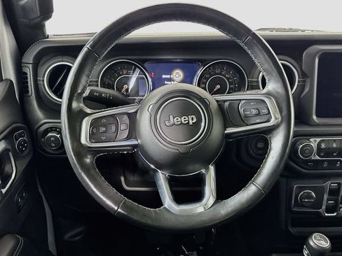 Used 2023 Jeep Gladiator Overland w/ Popular Equipment Package AWD/4WD image 13