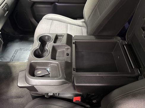 Used 2023 Chevrolet Silverado 1500 Custom image 19