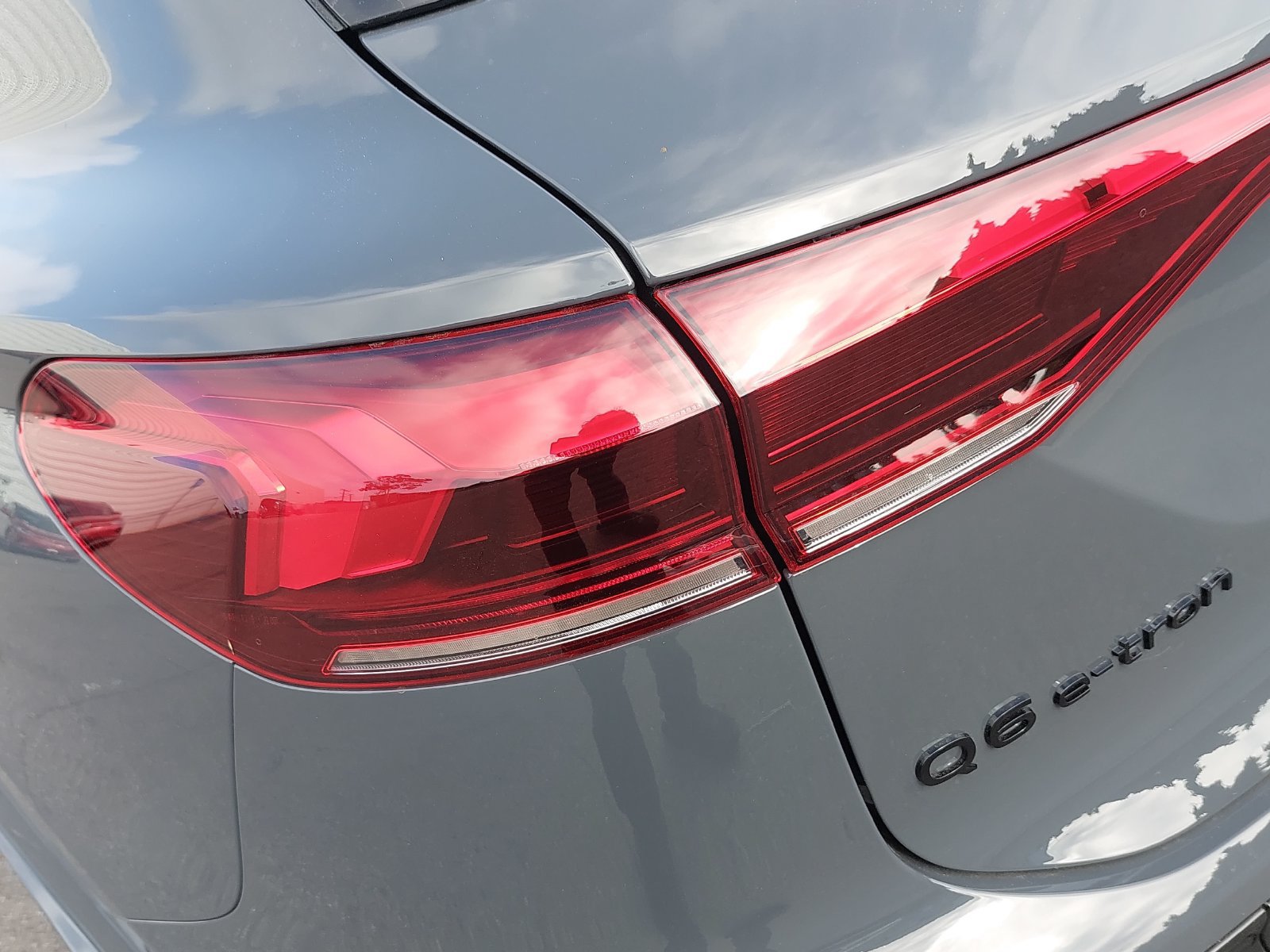 New 2027 Audi Q6 e-tron Premium AWD/4WD image 38