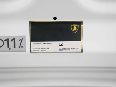 Used 2019 Lamborghini Huracan LP 580-2 RWD image 27