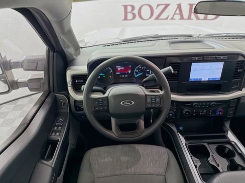 Used 2024 Ford F250 XLT image 26