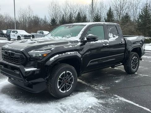New 2026 Toyota Tacoma TRD Sport w/ TRD Sport Premium Package image 2