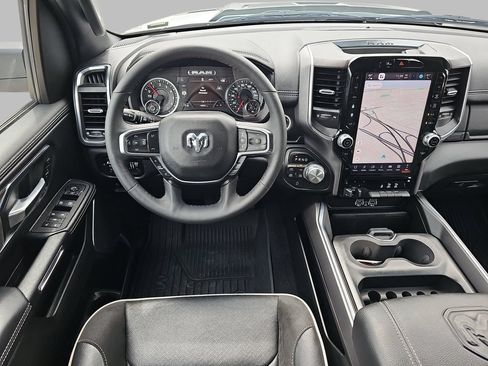 Used 2025 RAM 1500 Laramie w/ Sport Appearance Package AWD/4WD image 19