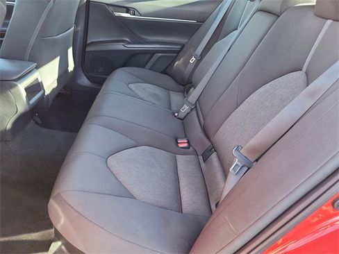 Used 2024 Toyota Camry LE image 21