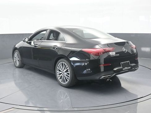 Used 2025 Mercedes-Benz CLA 250 image 4