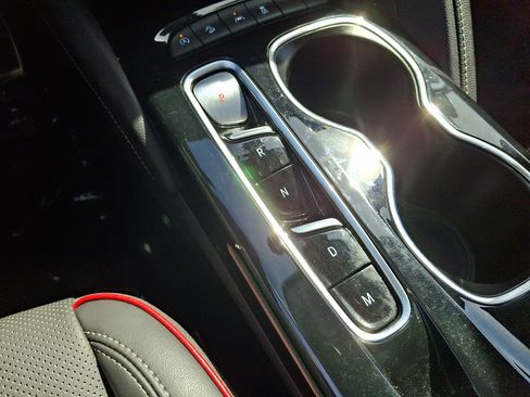 Used 2023 Buick Envision Essence w/ Sport Touring Package image 16