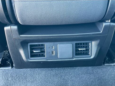 Used 2025 Chevrolet Silverado 1500 Custom Trail Boss w/ Turbomax Blackout Package AWD/4WD image 23