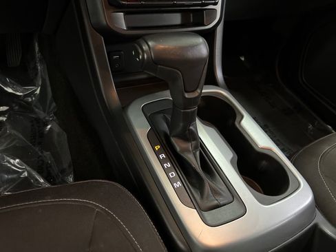 Used 2016 Chevrolet Colorado LT w/ LT Convenience Package RWD image 27