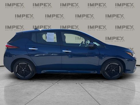Used 2024 Nissan Leaf SV Plus image 6