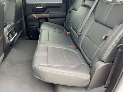 Certified 2023 Chevrolet Silverado 2500 High Country w/ LPO, Hitch Package image 14